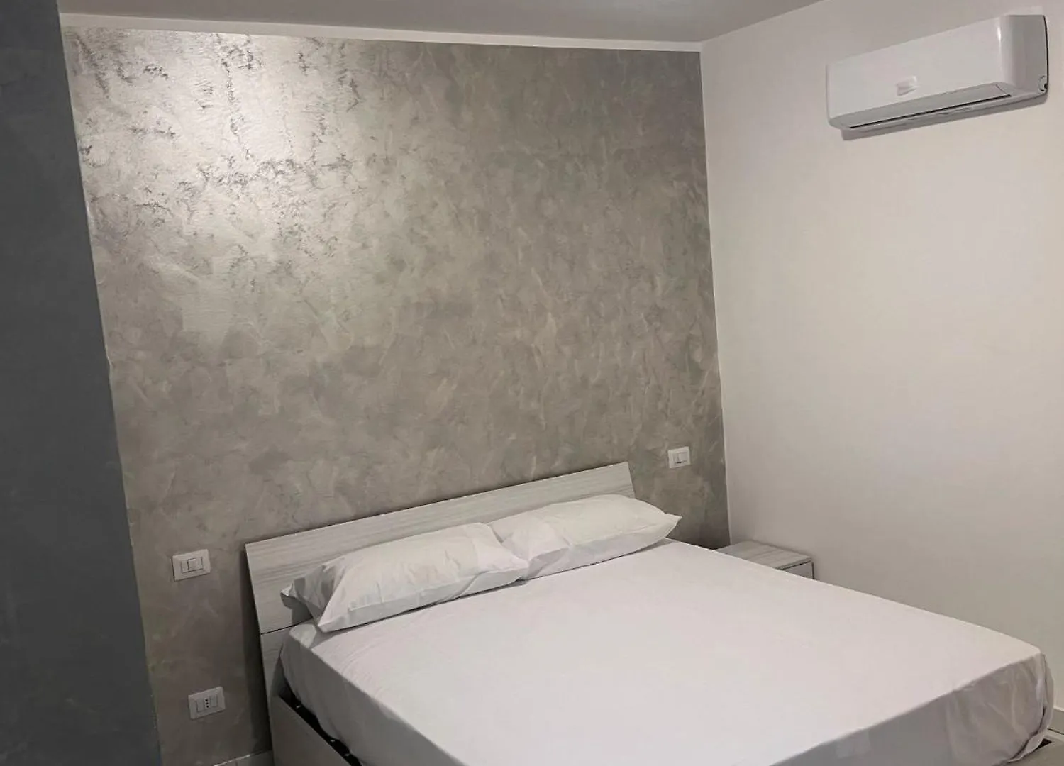 B&B San Siro Milan 0*,  Italy